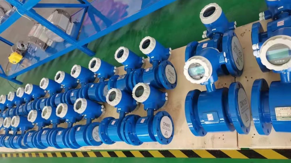 Đồng hồ nước FMA