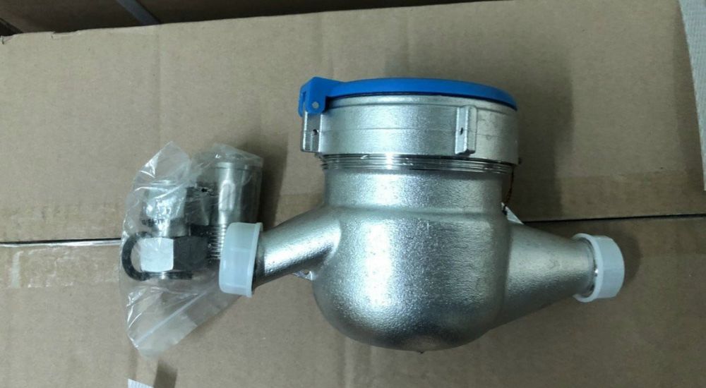 Đồng hồ nước Flowtech inox ren