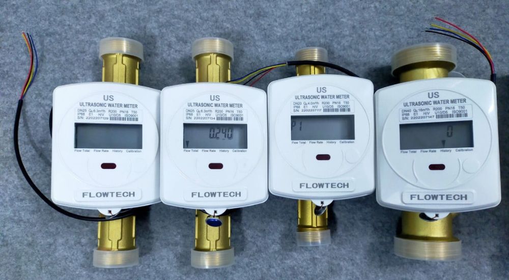 đồng hồ nước flowtech us nối ren